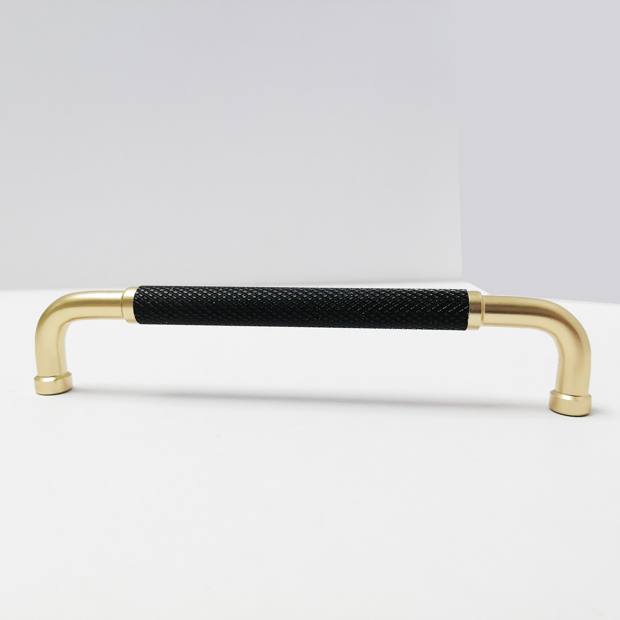 Hardware Accessories Cabinet Handle Suppliers